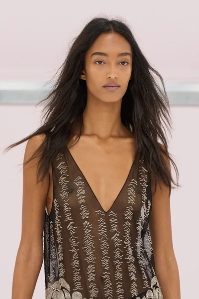 Look 7
